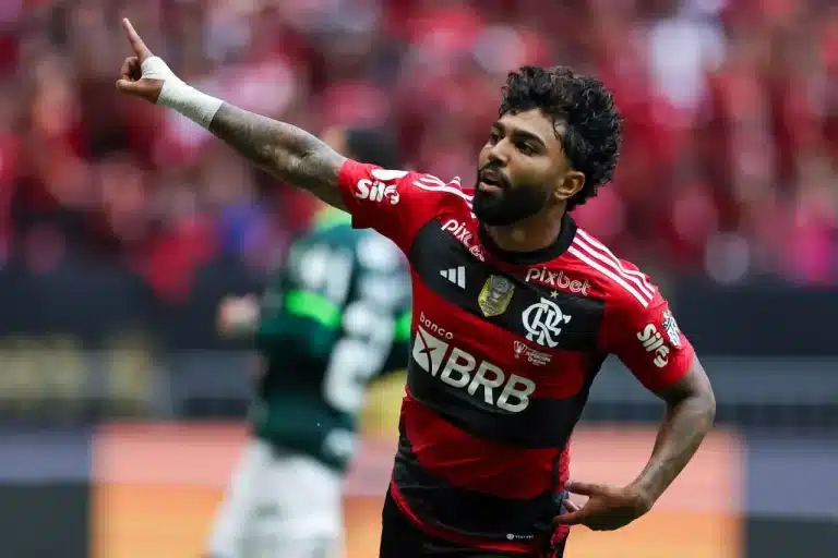 RMP chama atacante do Flamengo de “horroroso” e detona Gabigol por pênalti perdido