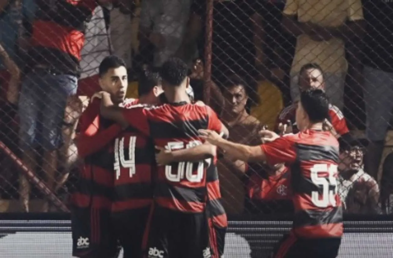 Flamengo vence Aster nos pênaltis e avança na Copinha