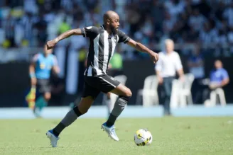Jogador do Botafogo está na mira do Guarani