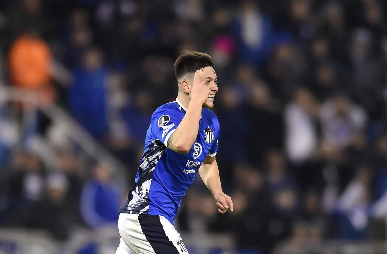 Talleres confirma transferência de Garro ao Corinthians