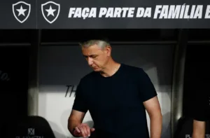 Portuguesa-RJ surpreende e arranca o empate contra o Botafogo no Cariocão; veja