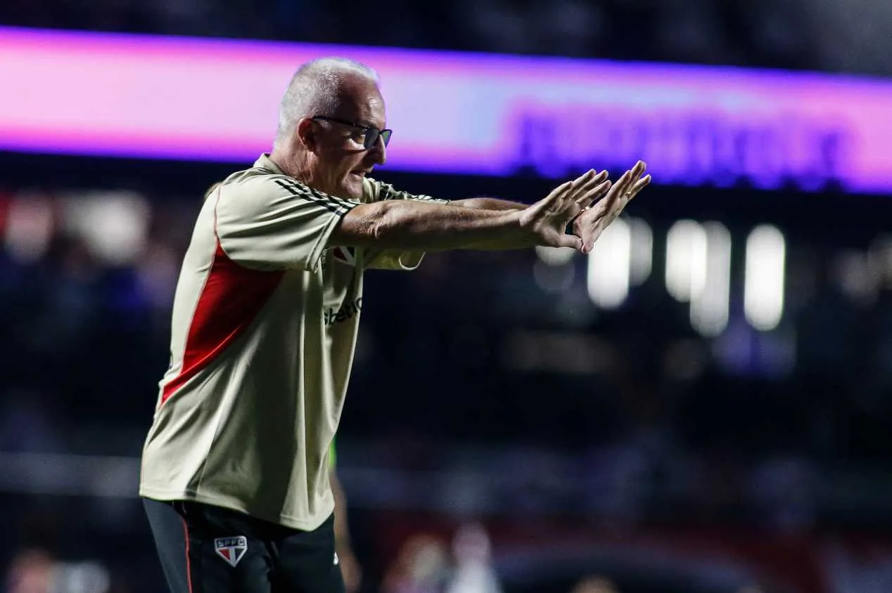 Dorival Júnior aceita convite para treinar a seleção brasileira, diz André Hernan
