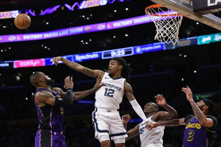 NBA: Ja Morant surpreende LeBron em vitória dos Grizzlies sobre os Lakers
