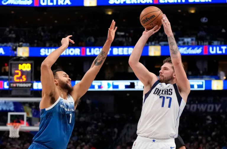 NBA: Mavericks apostam no coletivo para conquistar a vitória sobre os Timberwolves