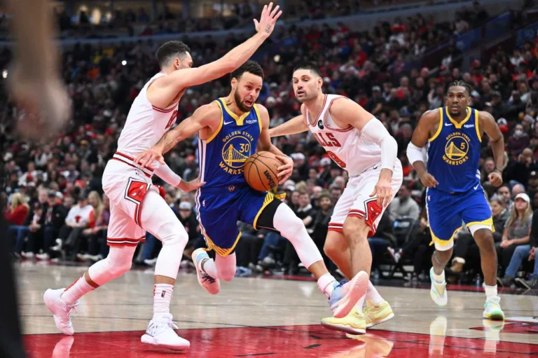 NBA: Stephen Curry garante vitória dos Warriors sobre os Bulls