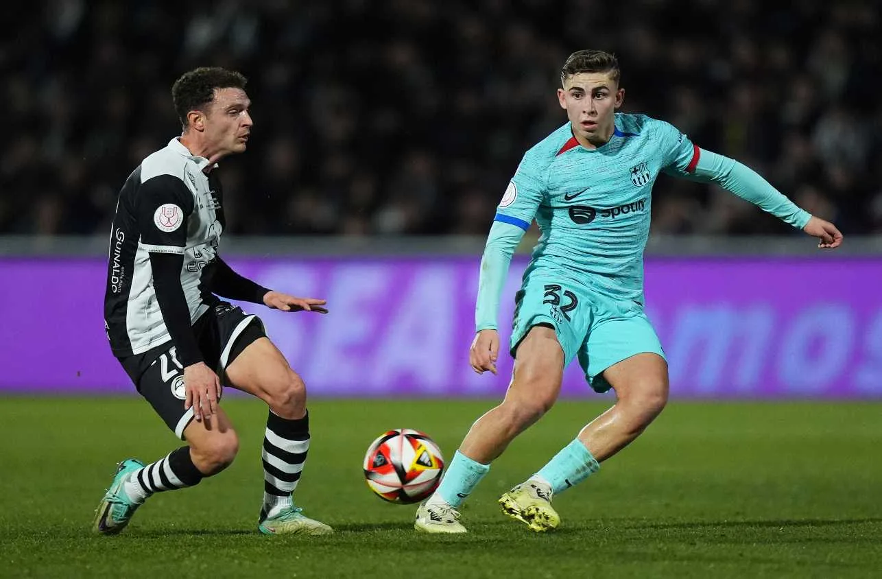 Unionistas de Salamanca inauguram o placar e Barcelona busca o empate na Copa do Rei