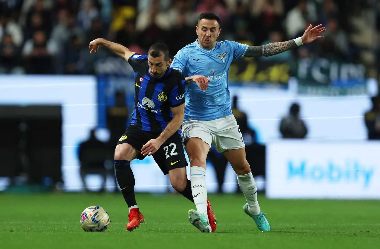 Inter de Milão não encontra obstáculos para vencer a Lazio na Supercopa da Itália
