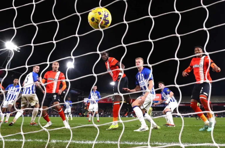 Luton Town surpreende em goleada sobre o Brighton na Premier League
