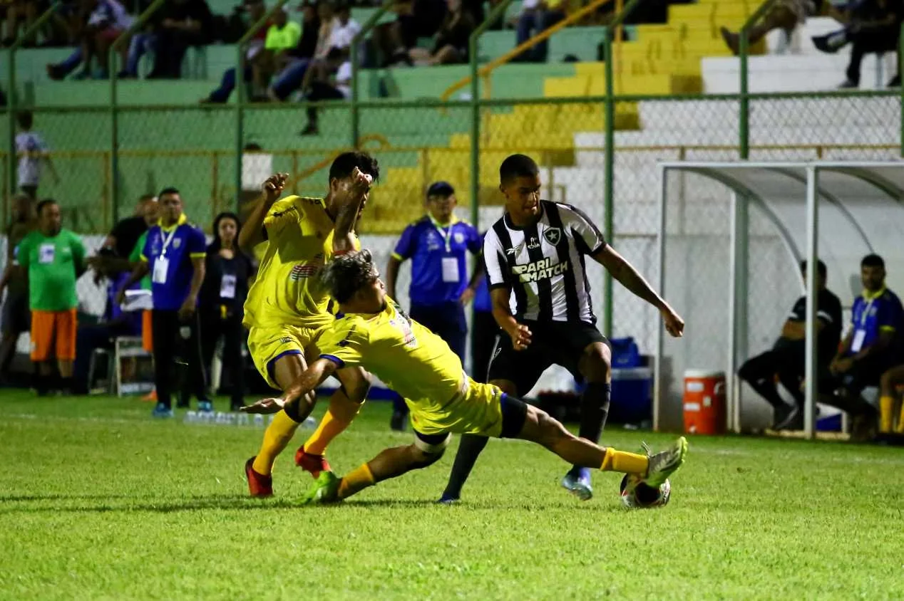 Botafogo conquista vitória sobre o Tiradentes-PI e fica em segundo no Grupo 5 da Copinha