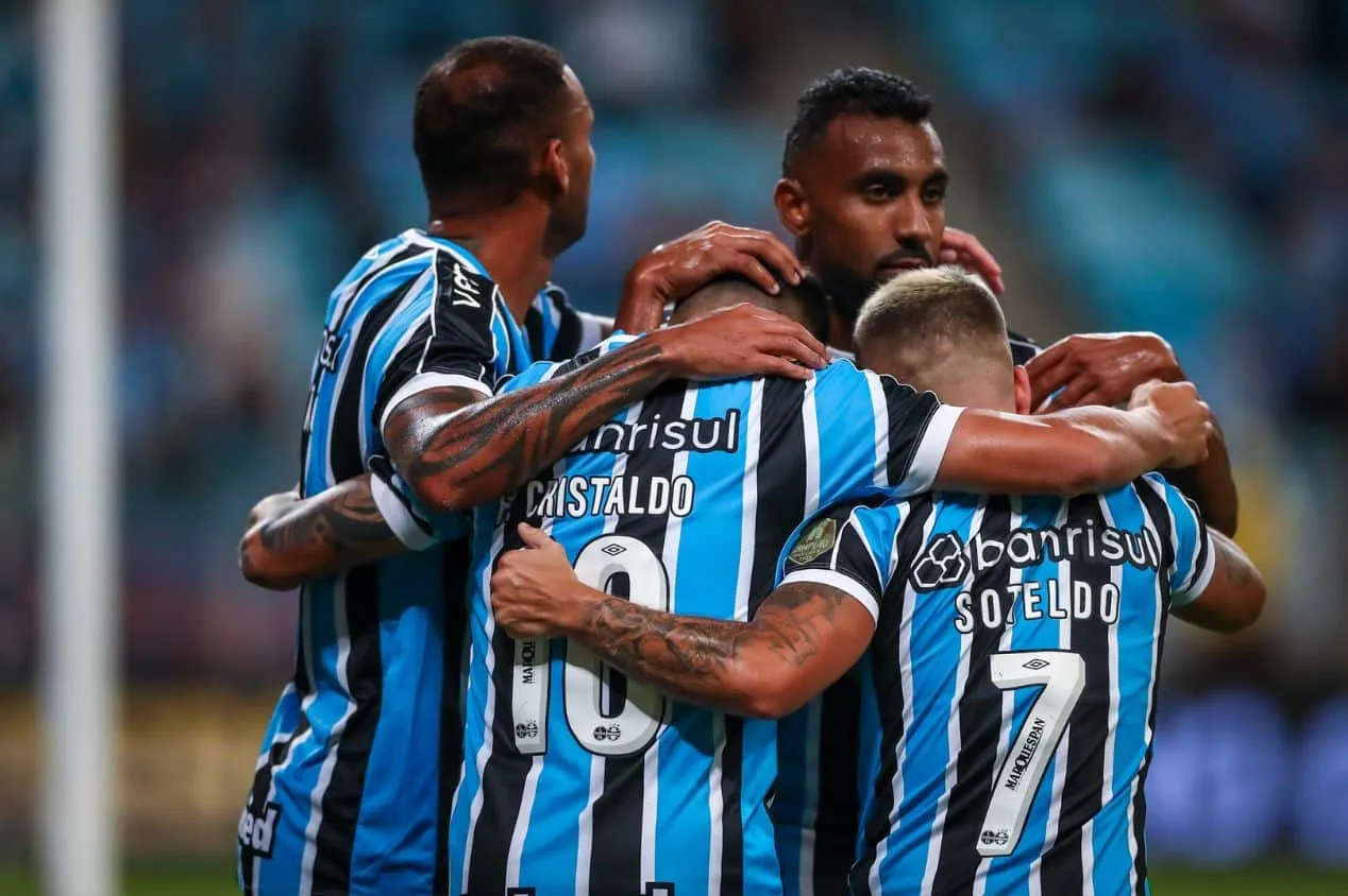 Grêmio tem novidades contra o Brasil-PEL; veja provável escalação