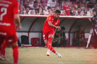 Internacional de Gabriel Barros perdeu para o Guarany em Bagé