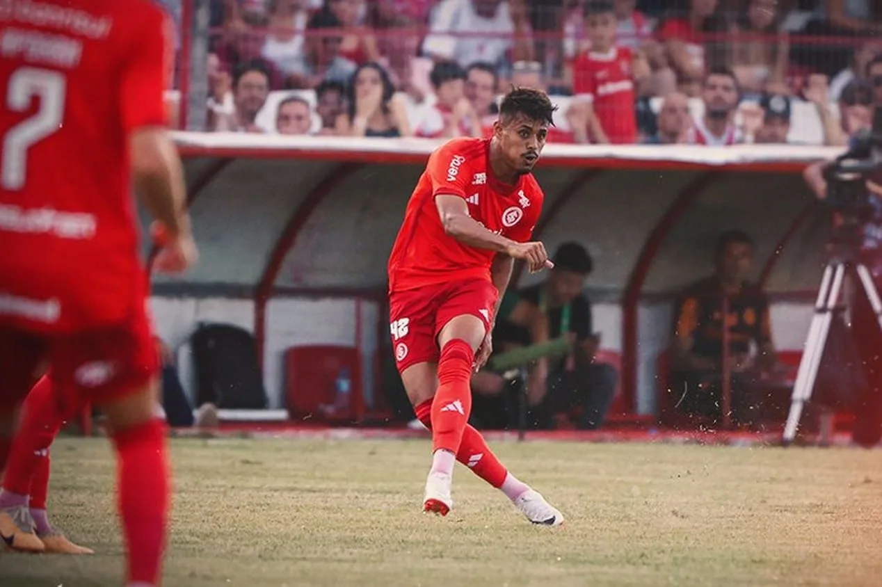 Internacional é surpreendido pelo Guarany de Bagé e perde a primeira no Gauchão