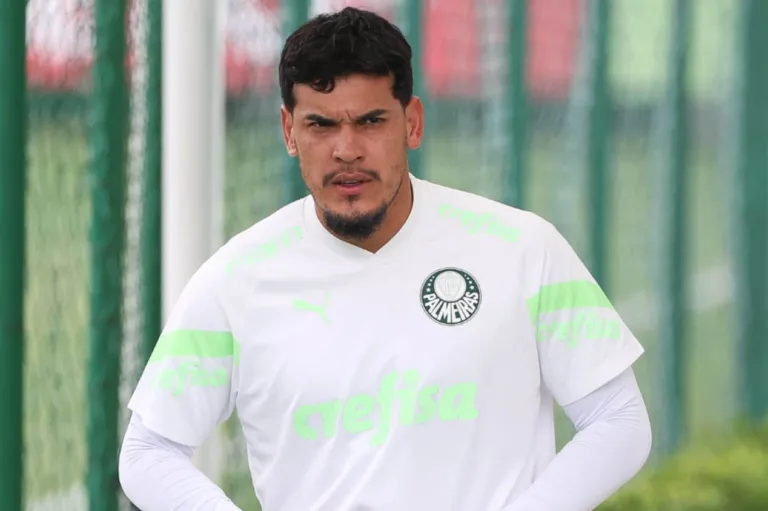 Vampeta ignora Gómez e elege melhor zagueiro do futebol brasileiro