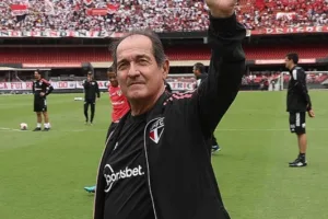 SPFC conversa com Muricy Ramalho sobre possível retorno ao comando técnico