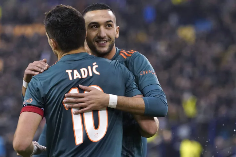Dušan Tadić, do Fenerbahçe, “barrou” a contratação de Ziyech, hoje no Galatasay