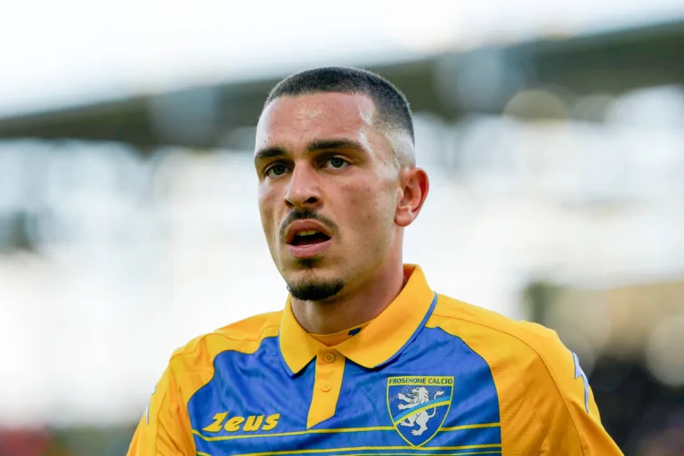 Bayern deve negociar Arijon Ibrahimovic com Frosinone; saiba mais 