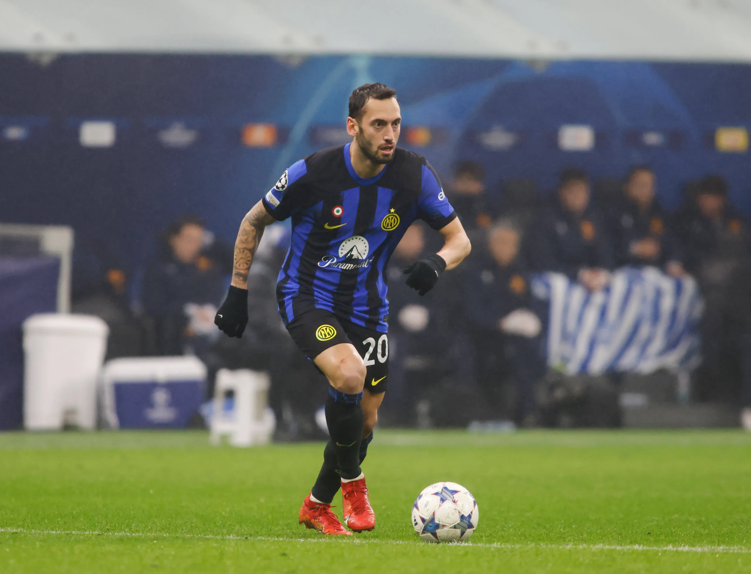 Çalhanoğlu diz porque recusou o dinheiro saudita: “Eu amo a Inter”