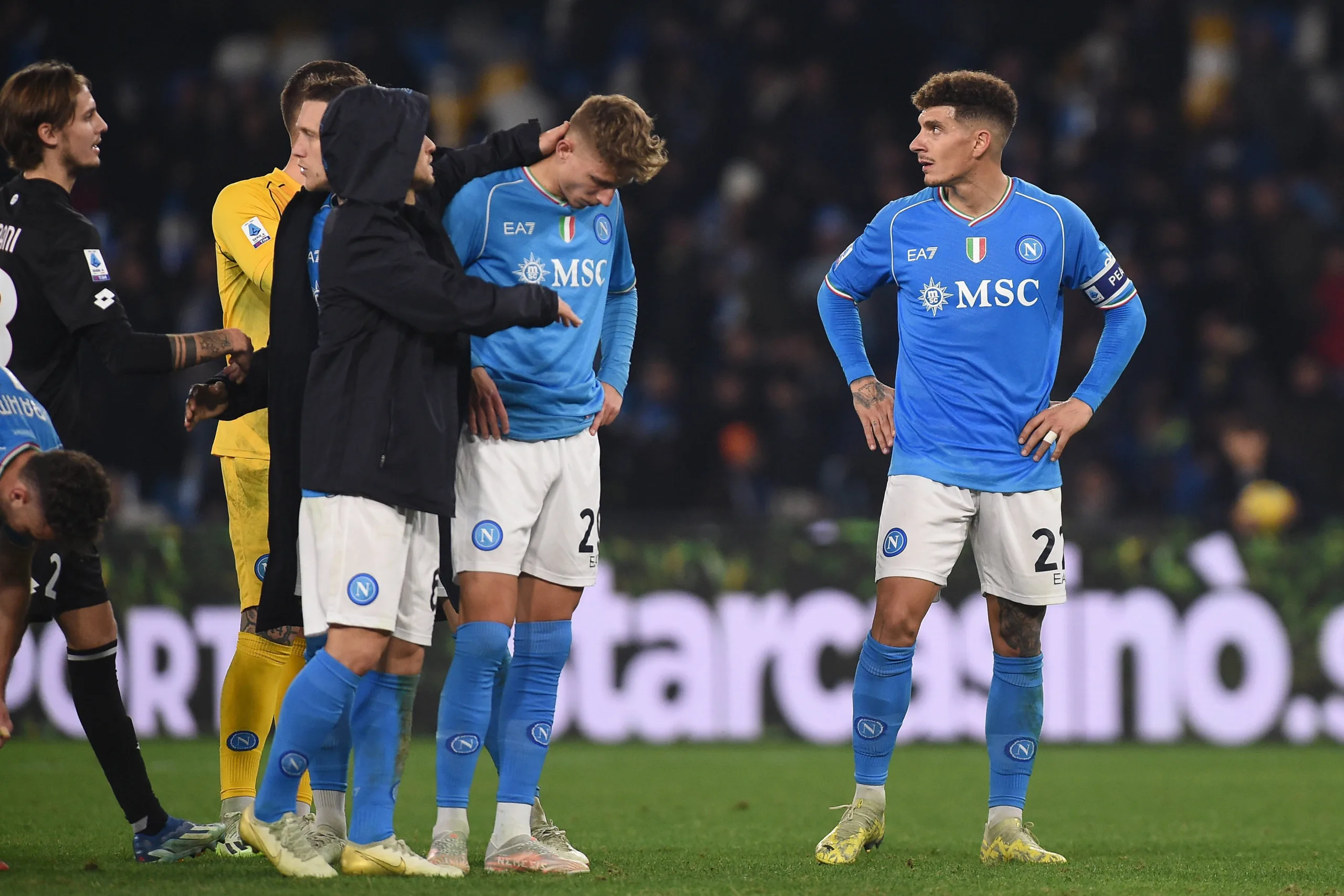 Napoli chega a quatro jogos sem vitória após derrota para o Torino