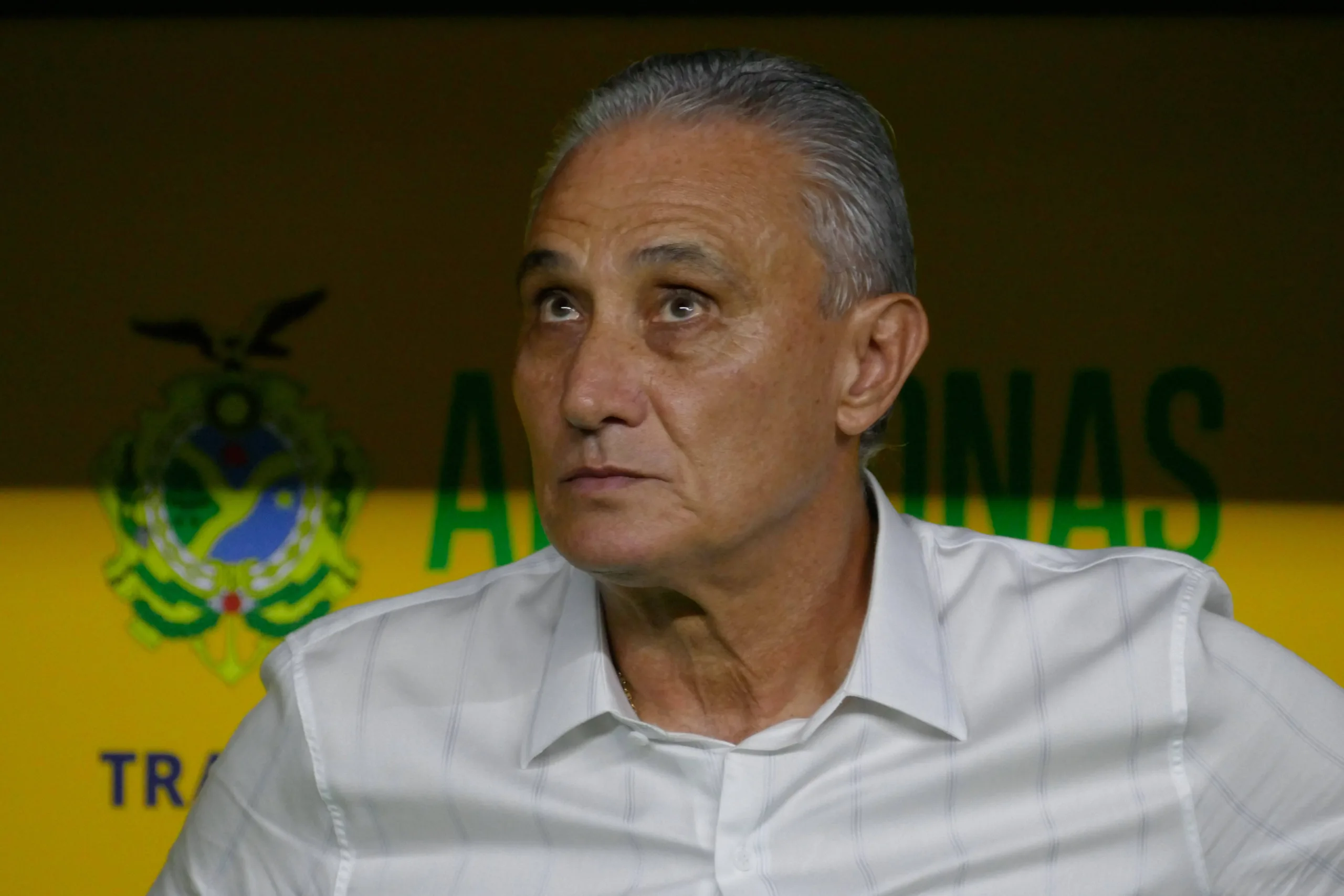 Torcedores do Vasco aparecem em amistoso do Flamengo e são zoados; veja