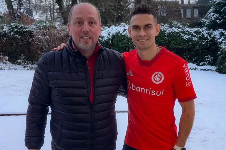 Veja os valores que o Internacional pagará para ter Borré em março