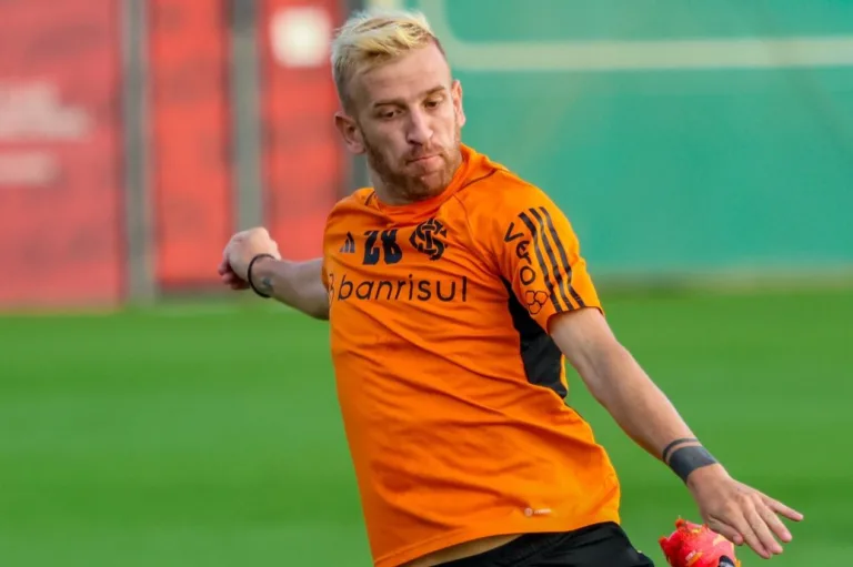 Farid revela jogador do Internacional que gostaria no Grêmio: “Me servia”