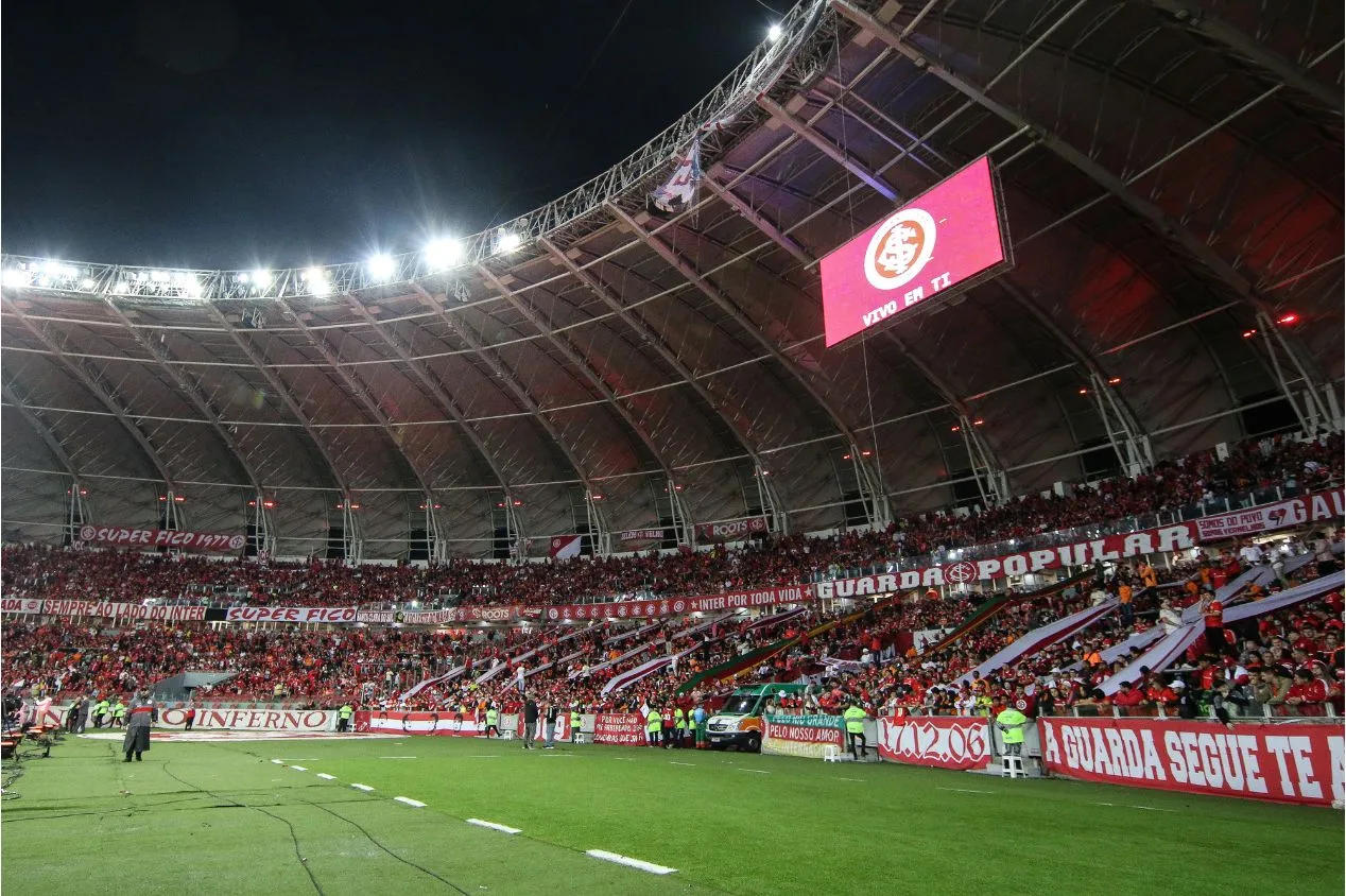 Velloso elege time do Brasileirão que contratou melhor para 2024