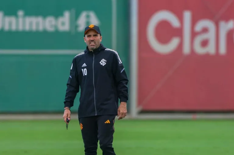 Internacional x Avenida: onde assistir ao jogo do Gauchão