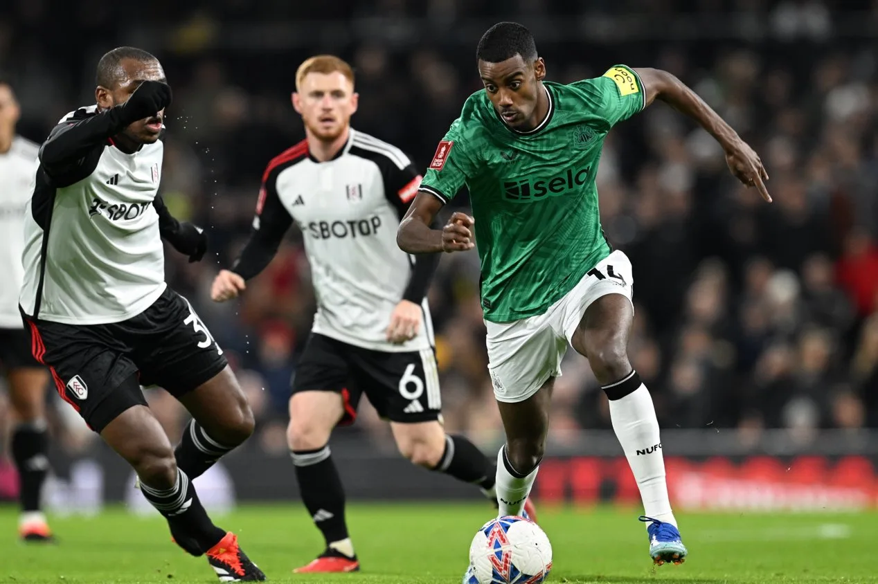Newcastle avança na Copa da Inglaterra após vitória contra o Fulham