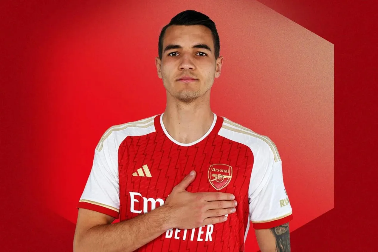 Defensor do Arsenal estaria insatisfeito com pouco tempo de jogo