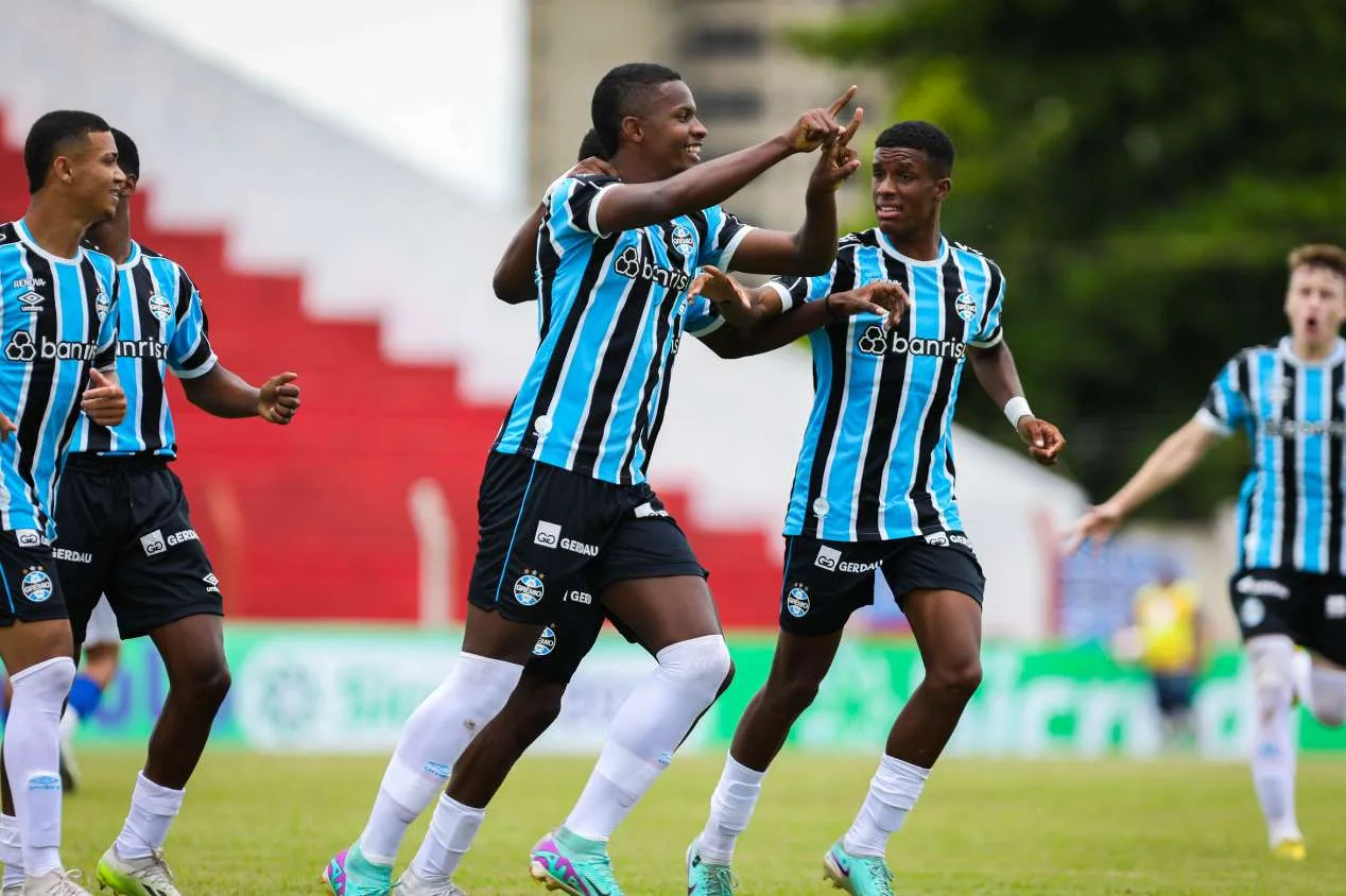 Grêmio estreia na Copinha com goleada em cima do Serra Branca