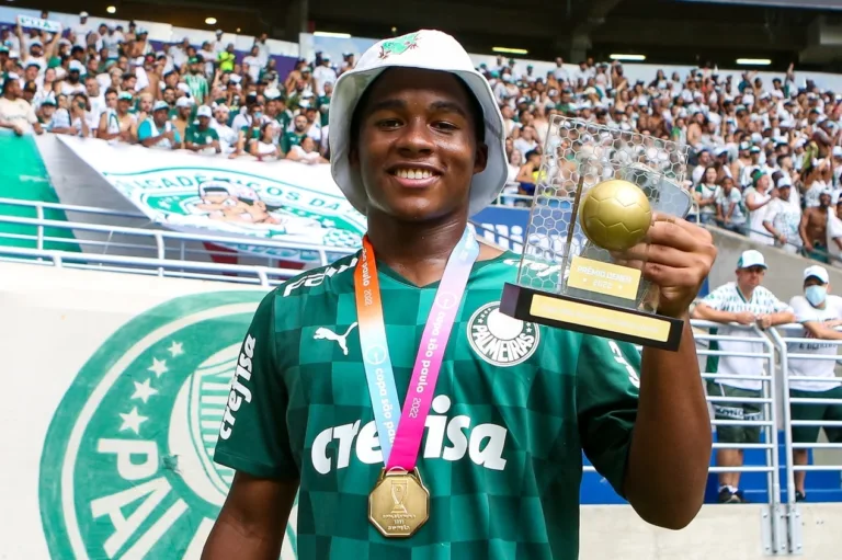 Palmeiras pode conseguir feito inédito no futebol brasileiro em 2024