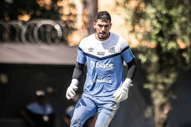 Santos tem sete jogadores no elenco que aceitaram reduzir o salário; veja quem