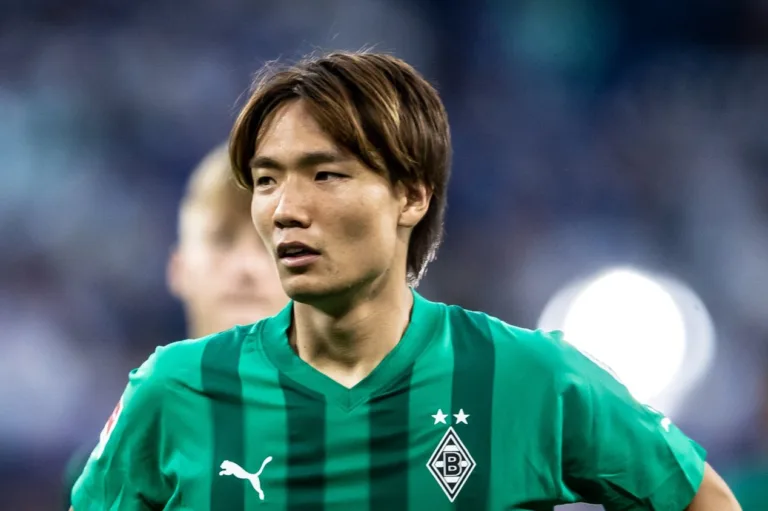 Tottenham avalia contratação de zagueiro do Borussia Mönchengladbach