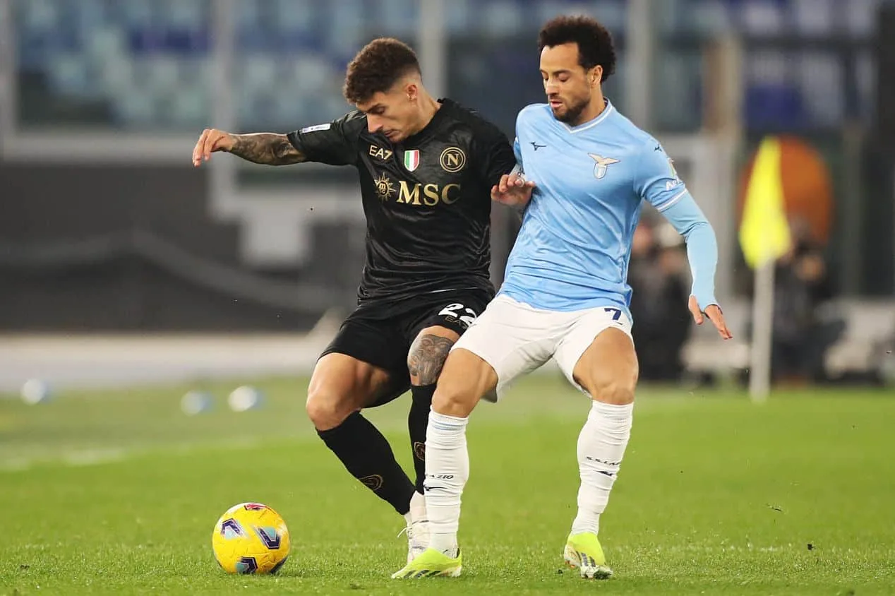 Lazio e Napoli empatam em jogo de muita marcação e poucas chances