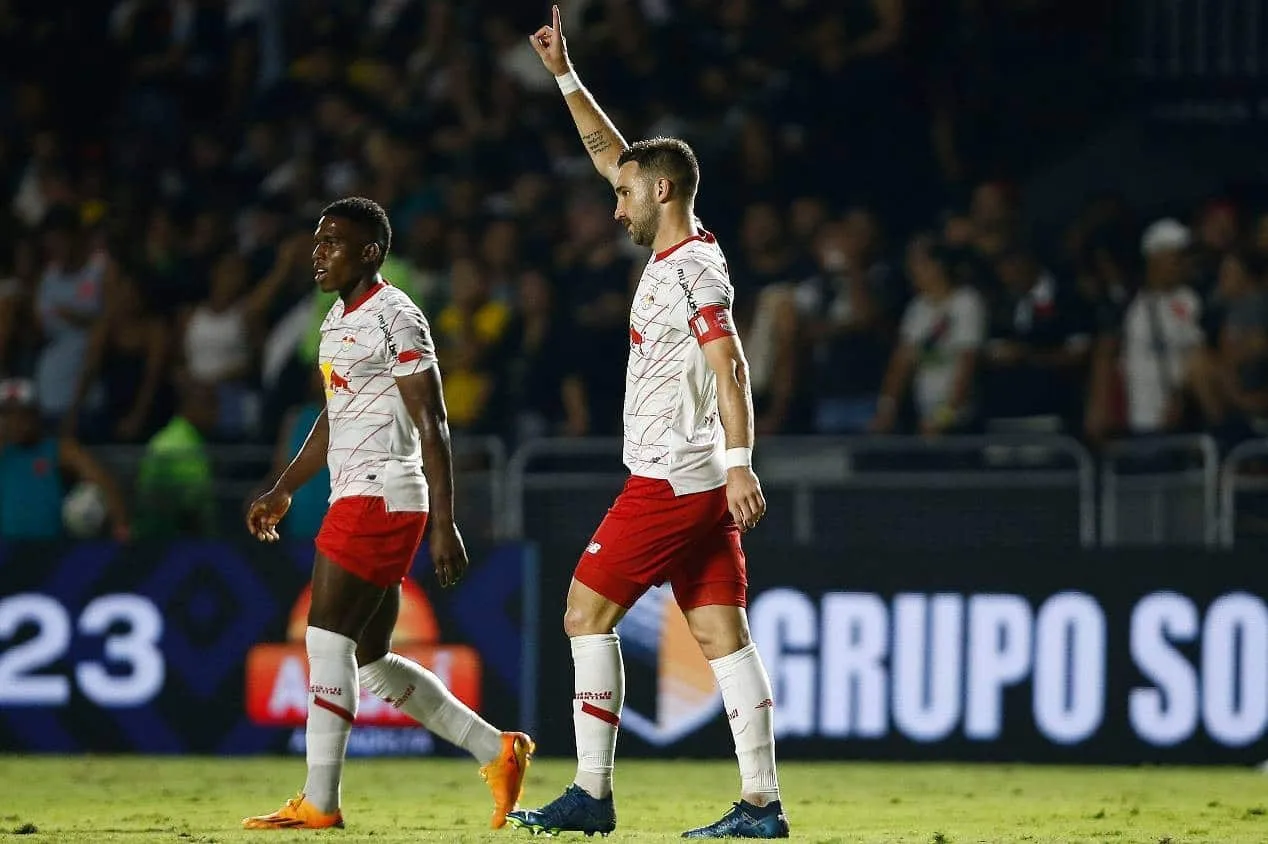 Fim da novela! Léo Ortiz liberado pelo Red Bull Bragantino para assinar com Flamengo