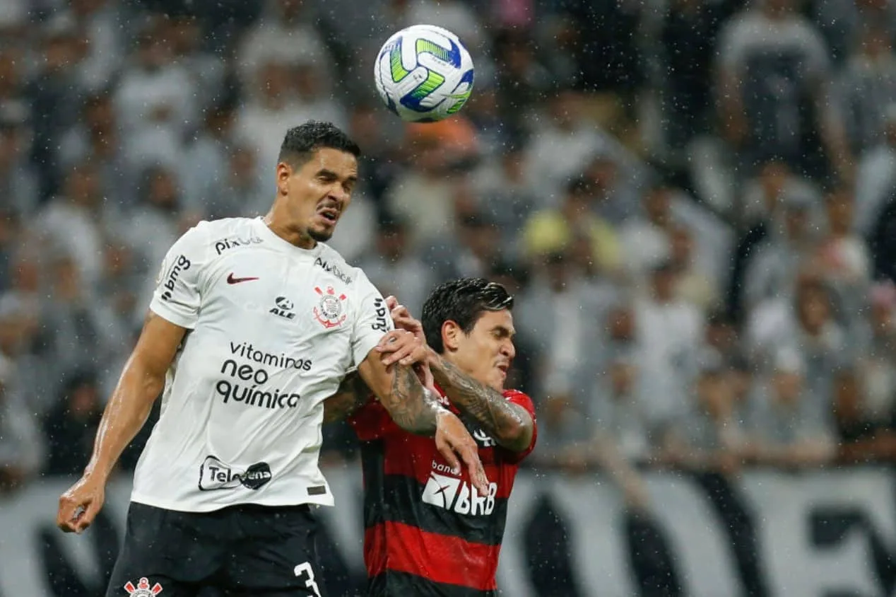 Corinthians desmente versão de Lucas Veríssimo sobre assinatura de contrato