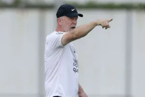 Sormani surpreende ao sugerir substituto para Mano no Corinthians: “Tá rico”