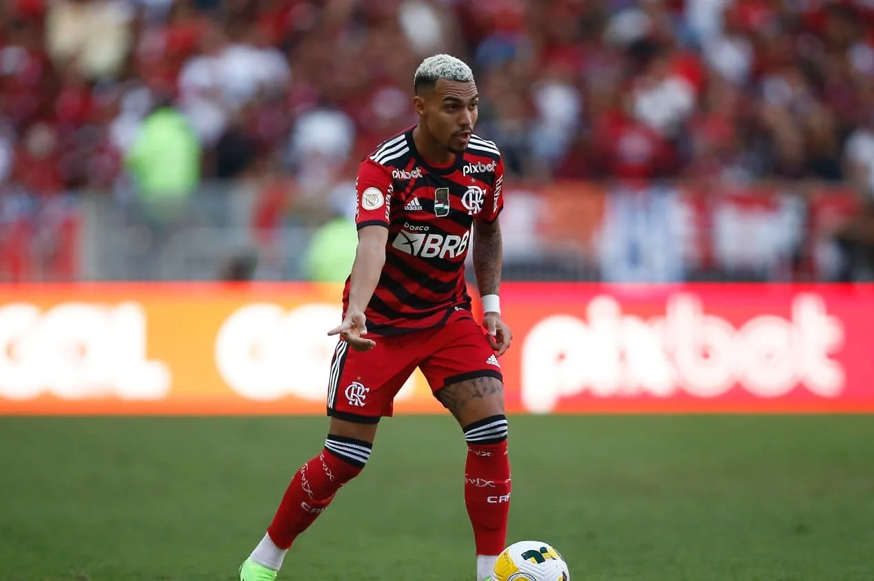 Mauro Cezar revela ‘resposta’ do Flamengo ao Corinthians sobre Matheus França