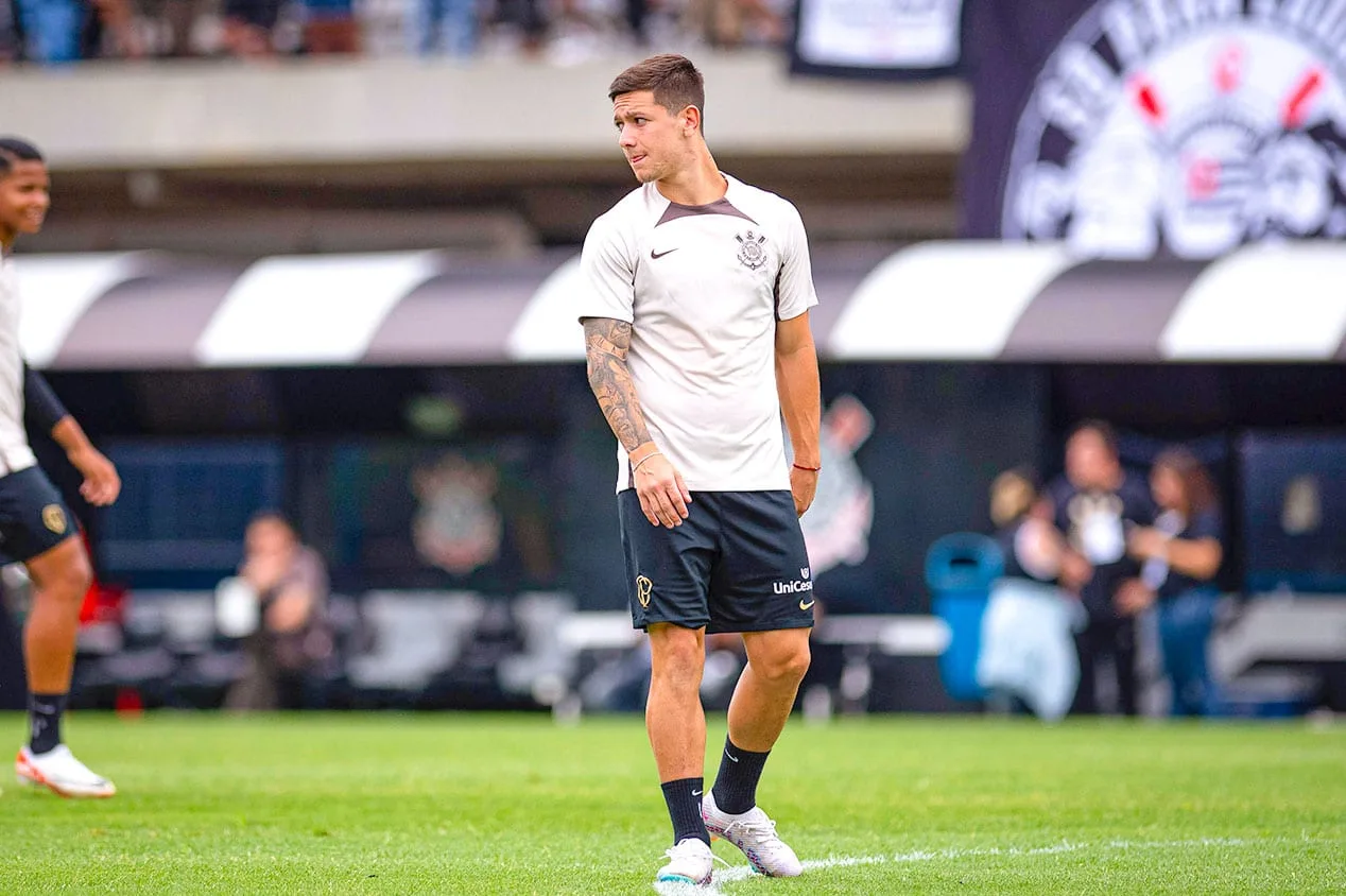 Mauro Cezar diz que Corinthians vai gastar fortuna para quitar dívidas
