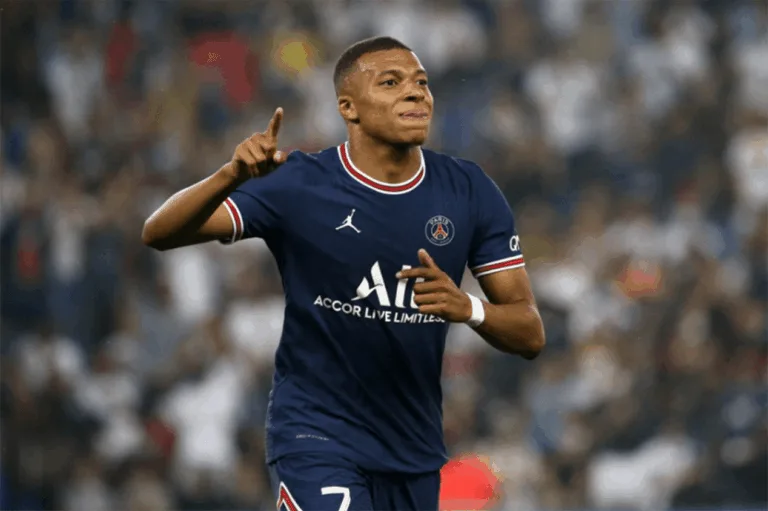 Jornal francês crava desejo de Mbappé deixar o PSG rumo ao Real Madrid