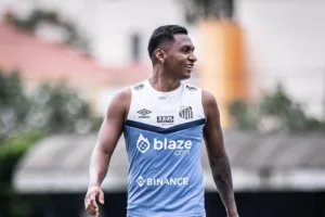 Santos vê ‘sinal verde’ por permanência de Morelos