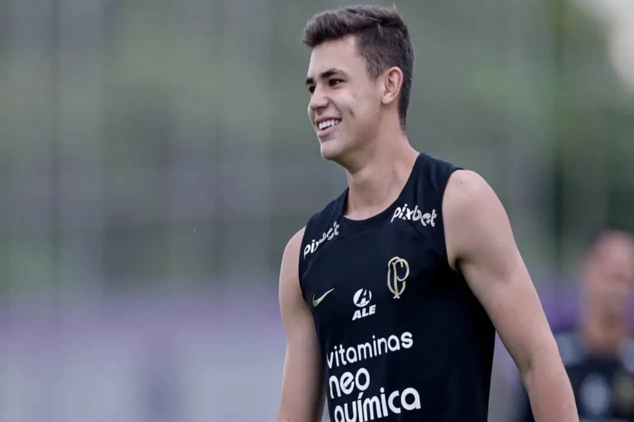 Corinthians e PSG chegam a um acordo por Moscardo; veja detalhes