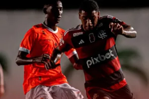 Jovens do Flamengo buscam empate contra o Nova Iguaçu pelo Carioca