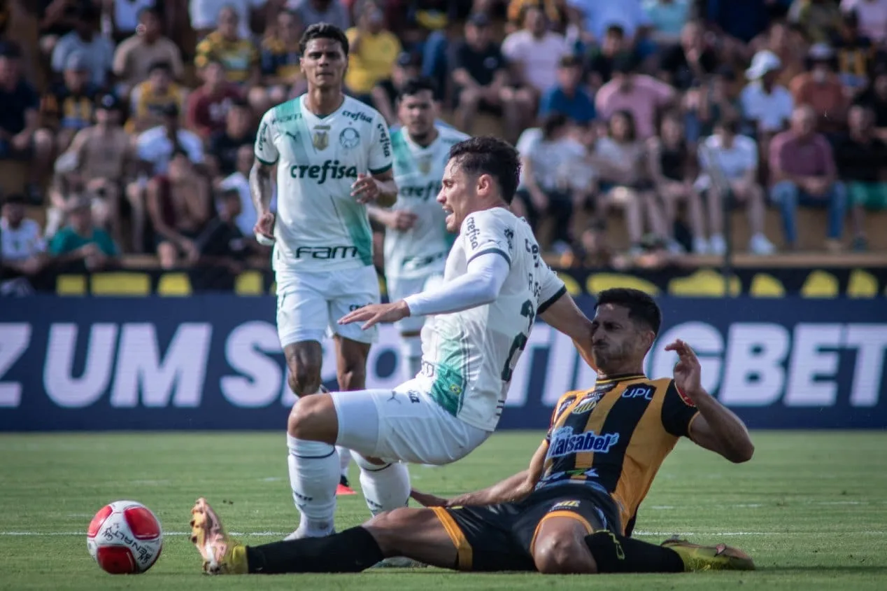 Palmeiras sofre empate contra o Novorizontino na estreia do Paulistão