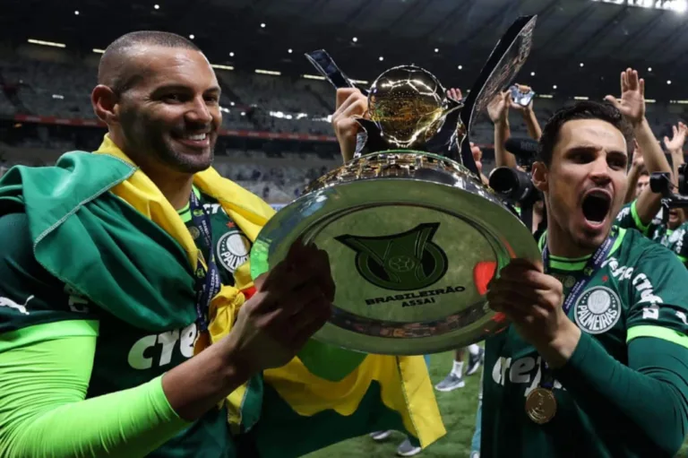 Flavio Prado vê cinco clubes equilibrados e com “futuro” garantido no futebol brasileiro