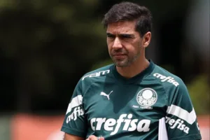Palmeiras muda contra o Red Bull Bragantino; veja a provável escalação