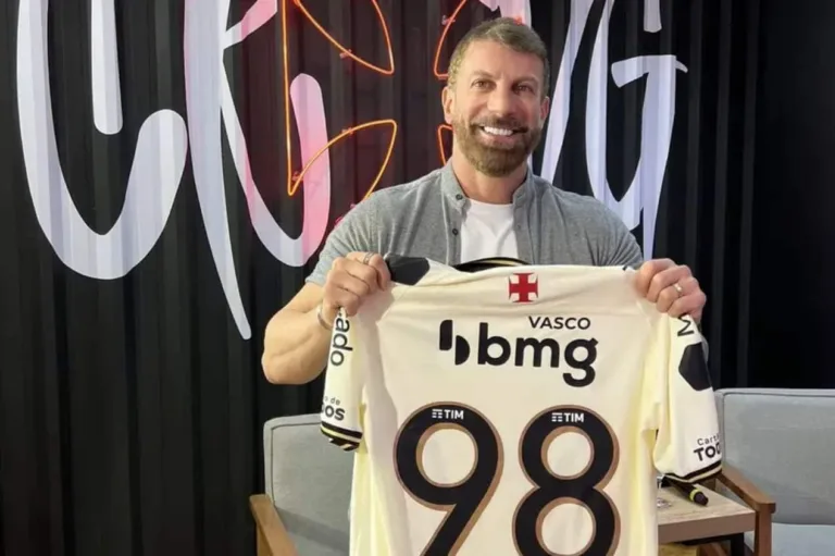 PVC elogia Pedrinho no Vasco e diz que presidente da República pode ser exemplo