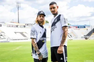 Com direito a “truque de mágica”, Ponte Preta anuncia novidade com site de acompanhantes