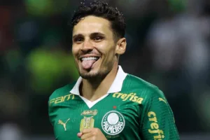 Raphael Veiga tem início de destaque no ano do Palmeiras; veja o desempenho