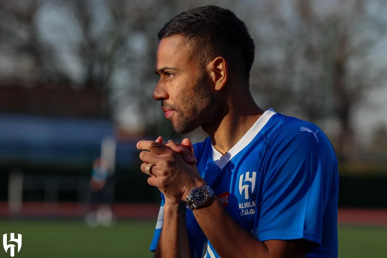 Al-Hilal confirma chegada do brasileiro Renan Lodi; veja detalhes
